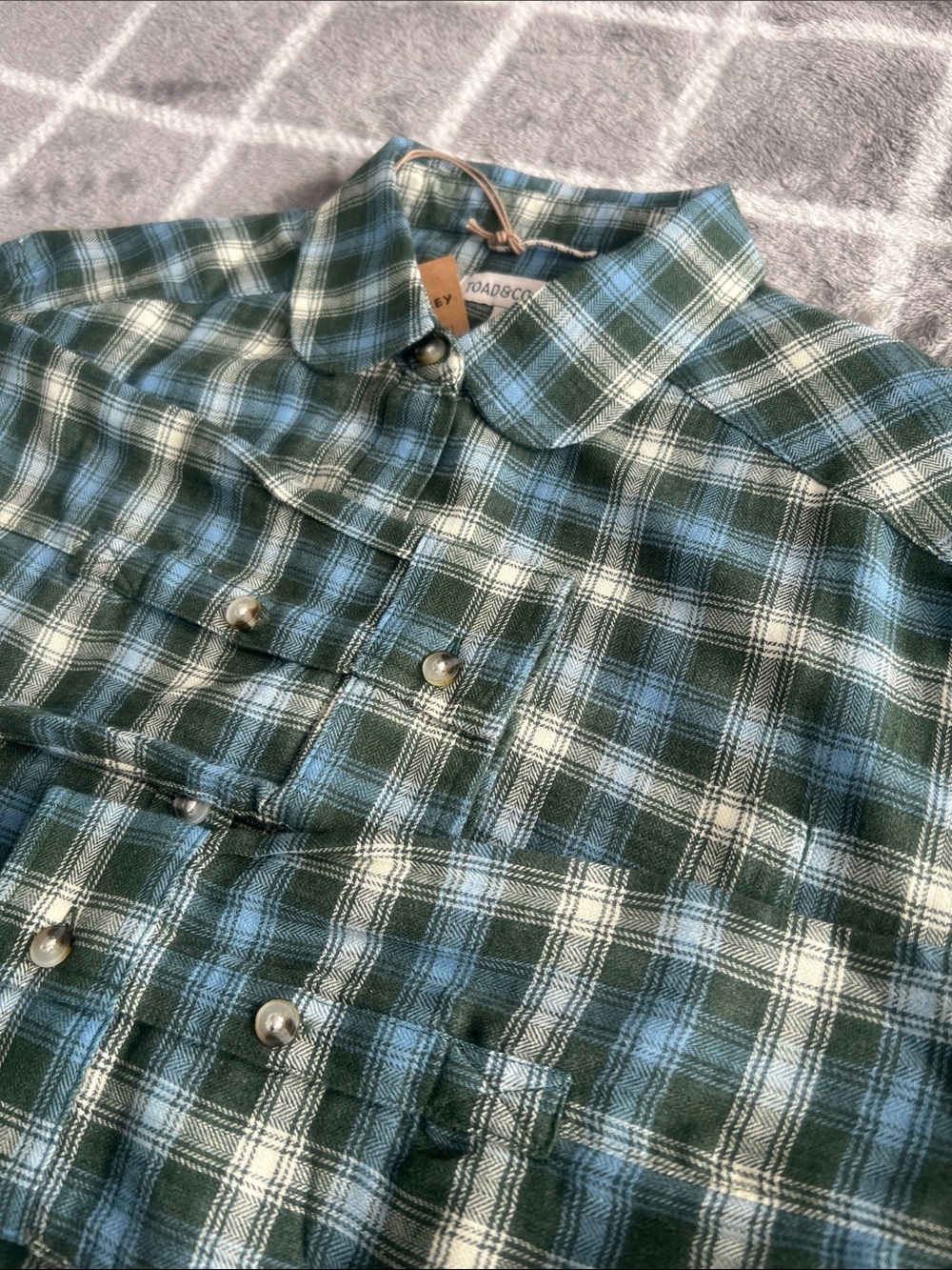 Toad and Co Boxy Flannel Button Down Shirt Re-Form Women's Medium - Picture 13 of 13